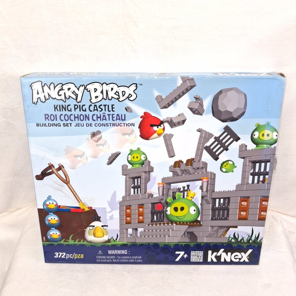 Rare Angry Birds King Pig Castle K'NEX Building Set Figures Accessories Retired